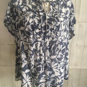 Liz Claiborne pullover shirt blue/gray & white,Lg
